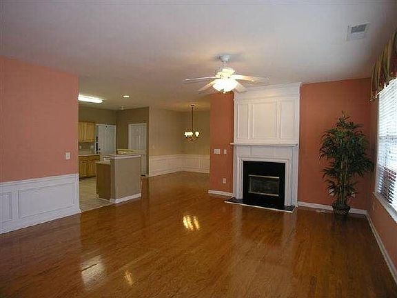 4th image of 2313 Barrett Cottage Pl #9