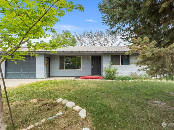 3908 Malaga Avenue, Malaga, WA 98828