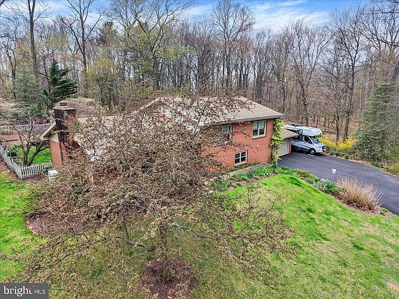 2nd image of 250 Clearfield Rd