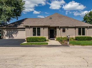 5309 Browns Beach Rd, Rockford, IL 61103