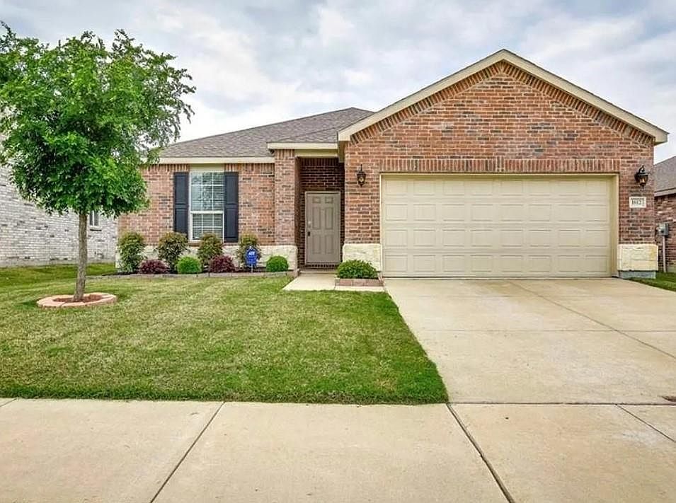 1st image of 1612 Megan Creek Dr