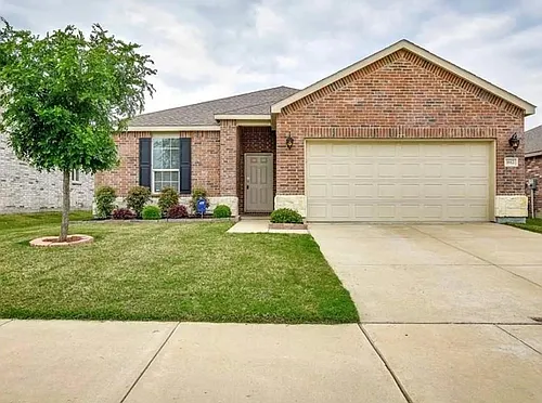 1612 Megan Creek Dr Photo 1