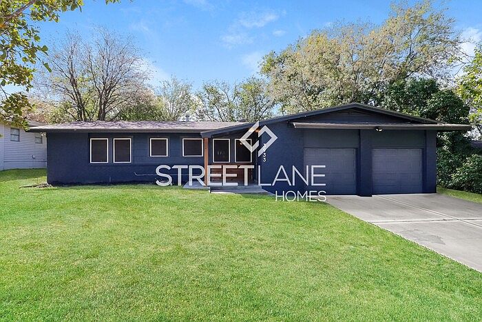1st image of 3933 Wedgway Dr