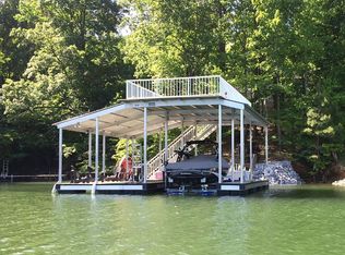 8950 Beaver Trl, Gainesville, GA 30506