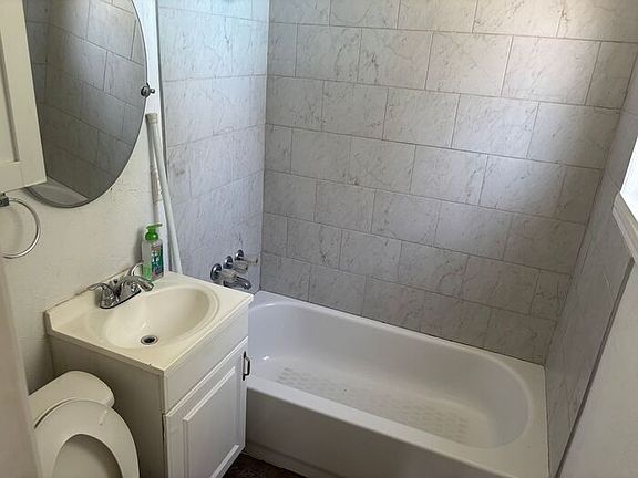 2nd image of 1842A NW 12th St #2