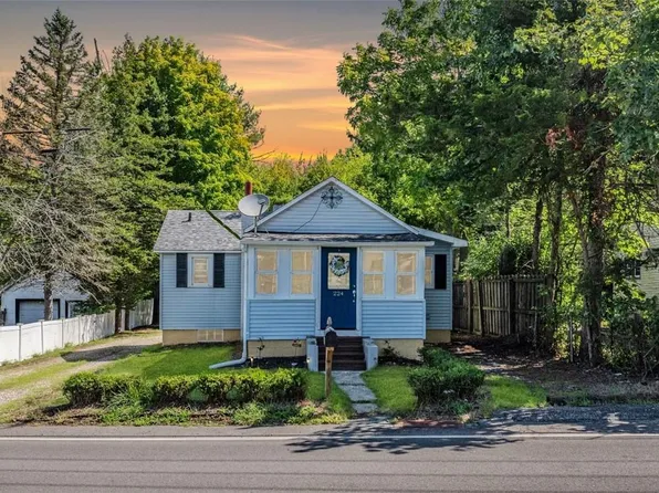 224 Monhagen Avenue, Middletown, NY 10940