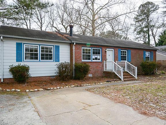 3rd image of 105 Copeland Ln