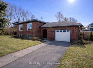 247 Simcoe St, Clearview, ON L0M1S0