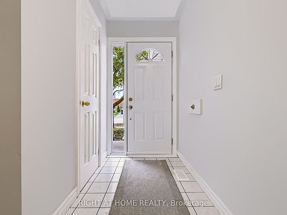 3rd image of 77 Stewart Maclaren Rd