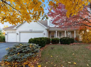 2503 Bayhill Ct, Aurora, IL 60503