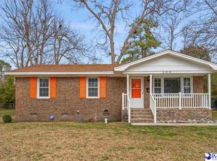 306 W James St, Mullins, SC 29574