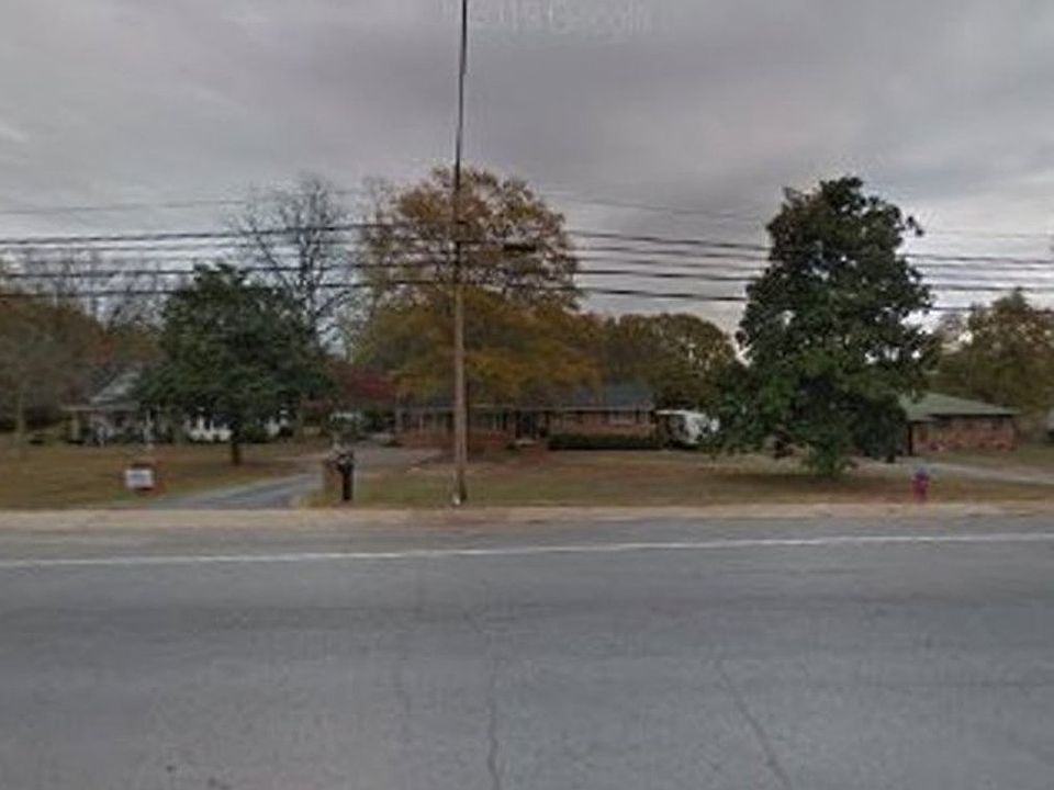 2nd image of 5164 S Main St
