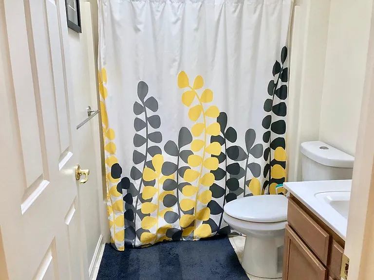 2nd bathroom