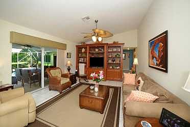 Home For Sale In Boca Teeca