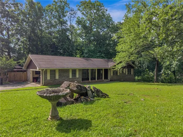 6238 Forrest Ave, Union City, GA 30291