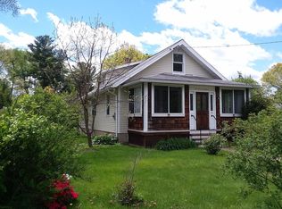 215 Poquonock Ave, Windsor, CT 06095