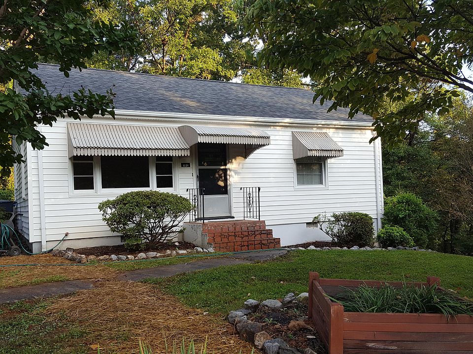 1st image of 621 Caldwell St NW
