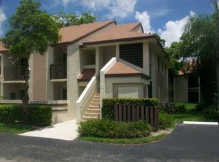 5593 Courtyard Dr, Pompano Beach, FL 33063