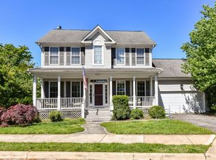 5921 3rd St S, Arlington, VA 22204