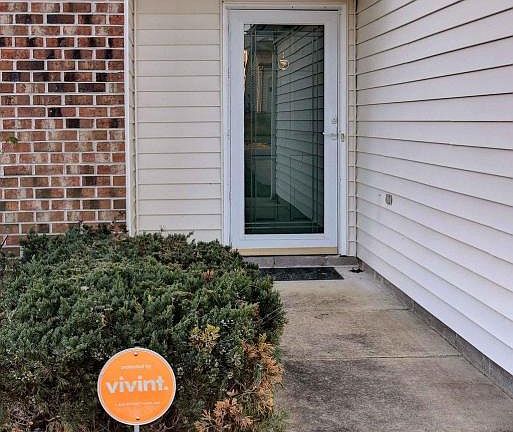 3rd image of 687 Trails Ln