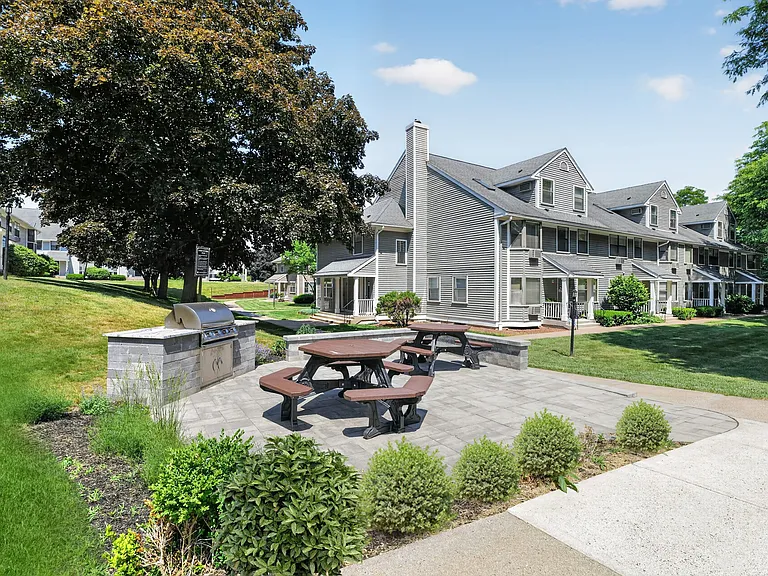 Elevate your living at Eagle Rock Apartments at Enfield. Enjoy beautiful outdoor spaces perfect for relaxation and social gatherings. Discover your ideal lifestyle todayschedule a tour to see it for yourself!
