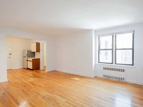15 Oliver Street 4C image 2 of 15