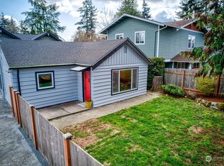 13528 Burke Ave N, Seattle, WA