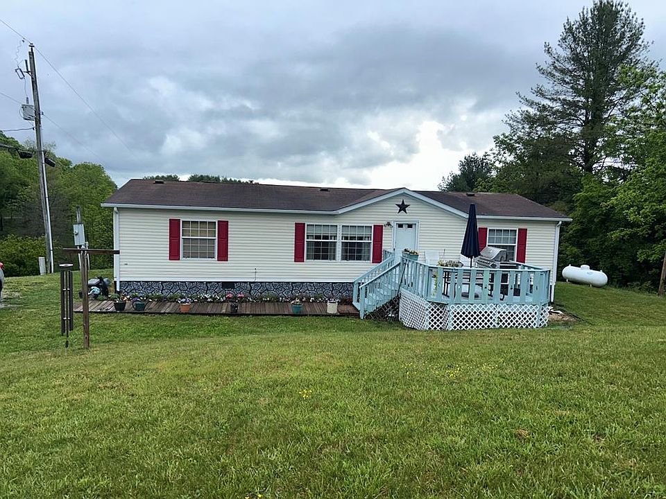 1st image of 654 Spraker Rd
