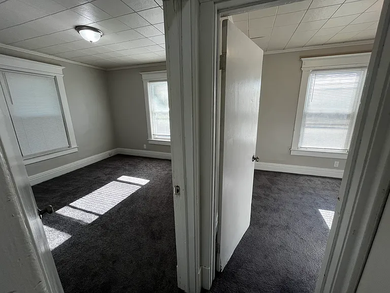 316 Reynolds St — Photo 17