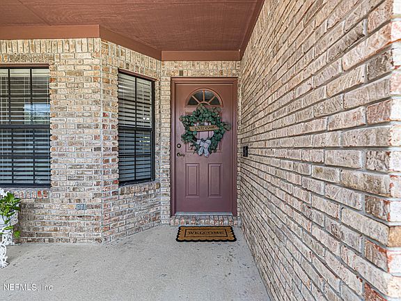 3rd image of 2929 PLAINWOOD Place