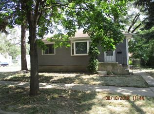 242 N 8th Ave, Kankakee, IL 60901