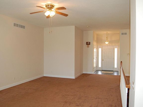 5th image of 3106 N 34th Ter