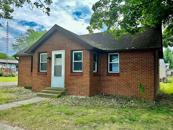 508 W 1st St, Milford, IN 46542