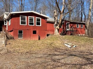 1036 Peru Rd, Jordan, NY 13080