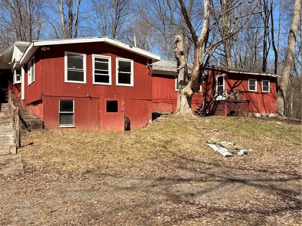 1036 Peru Rd, Jordan, NY 13080