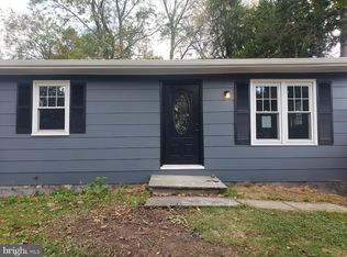 98 4th Ave, Hamilton, NJ 08619