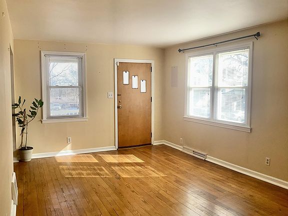 2nd image of 1731 Minion Ave