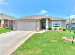 13221 SW 3rd St, Yukon, OK 73099