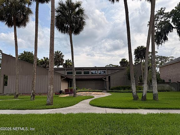 2nd image of 5454 RIVER TRAIL Road S