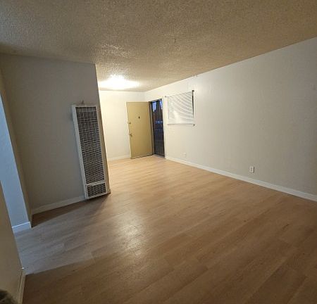 3rd image of 1373 Calabazas Blvd