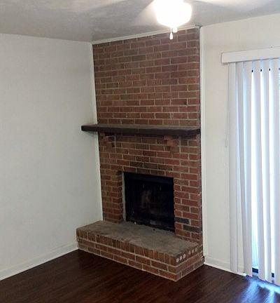3rd image of 196 Locke St APT A