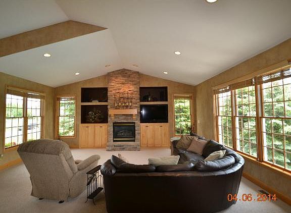 5th image of 2796 Lisbon Avenue Ct N