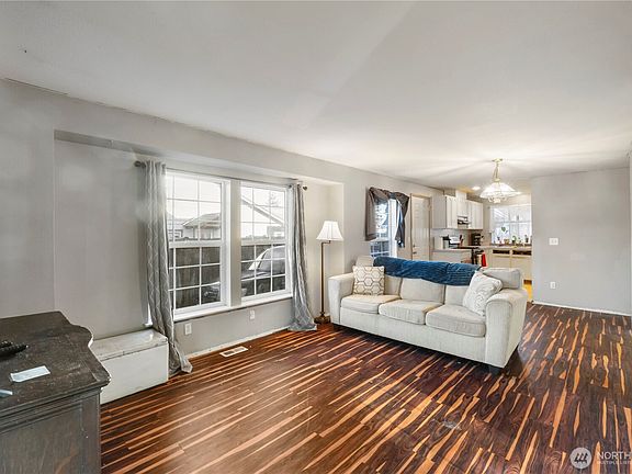 3rd image of 308 Longmire Street NW