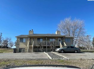 1108 S Olympia Pl, Kennewick, WA 99337