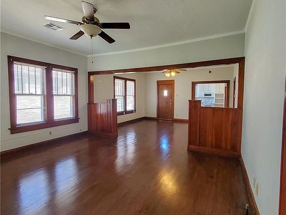 3rd image of 537 N Louisa Ave