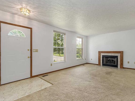 3rd image of 8503 Carbine Pl