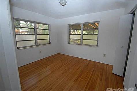 5th image of 14301 NW 15th Dr