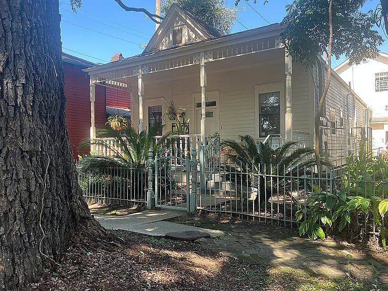 1st image of 751 Louisiana Ave #2C