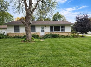 211 4th Ave SW, Pine Island, MN 55963