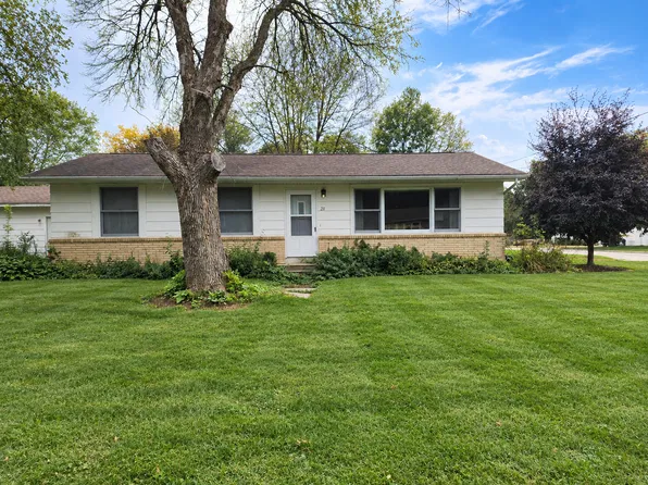 211 4th Ave SW, Pine Island, MN 55963